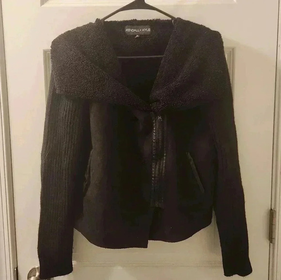 Kendall & Kylie Womens Black Sweater Faux Sherpa Suede Bomber Jacket Size M - Picture 1 of 5